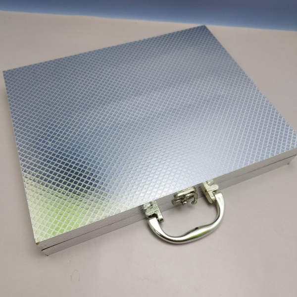 Набор столовых предметов «Изысканный вкус» из нержавеющей стали на 6 персон в подарочном кейсе (24 предмета) / Серебро